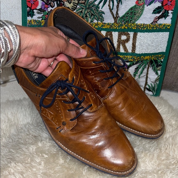 BullBoxer Shoes - Picture 6 of 12